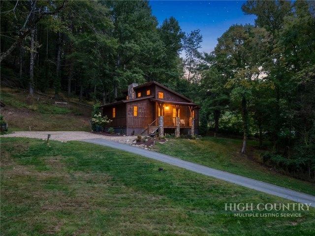 House for sale in Banner Elk, Avery County