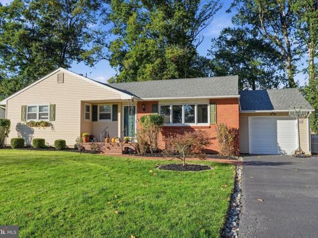 House for sale in Ewing Township, Mercer County
