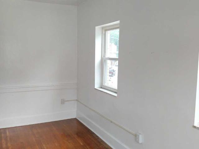 Apartment for rent in Pittsburg, Pennsylvania