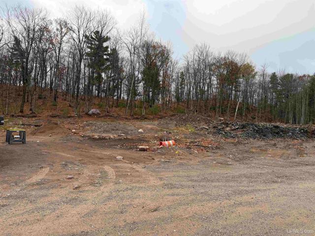 Land for sale in Beverly Hills, Negaunee