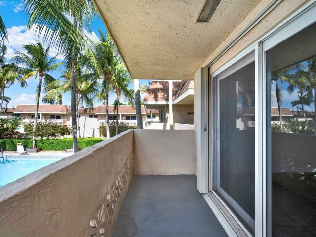 Condo for rent in Palmetto Condo for rent in Palmetto