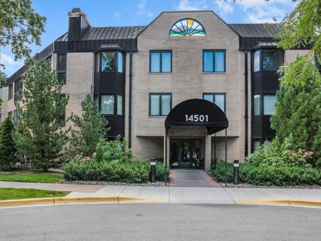 Condo for sale in Hennepin, Minnesota