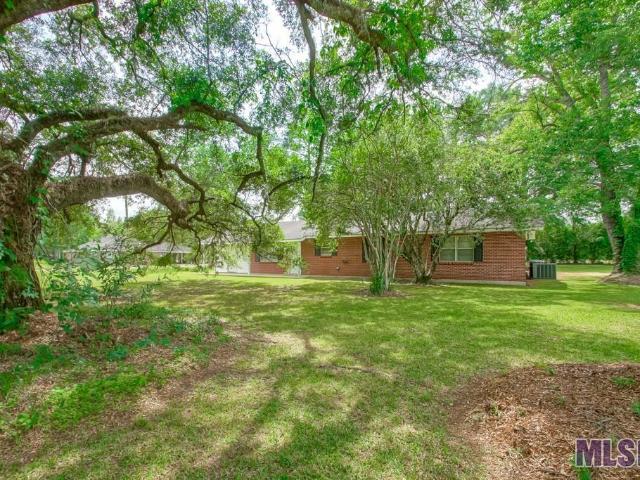 House for sale in Greenwell Springs, Louisiana