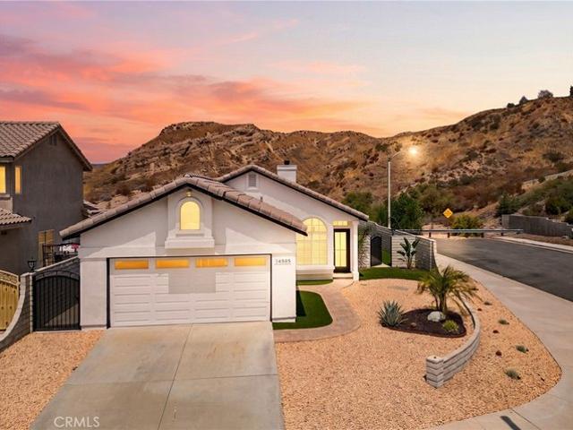 House for sale in Canyon Country, California