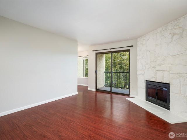 Condo for sale in Kirkland, Washington