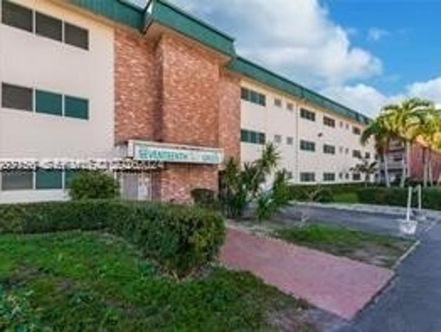 Condo for sale in Hallandale, Florida