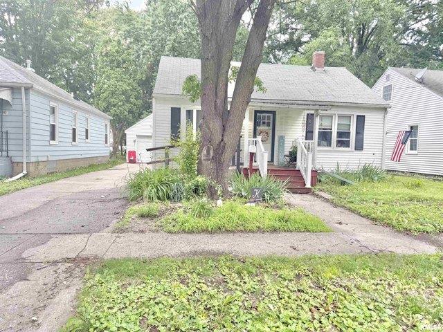 House for sale in Galesburg, Illinois