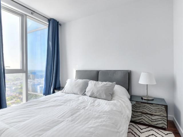 Apartment for rent in Ville-Marie, Montréal