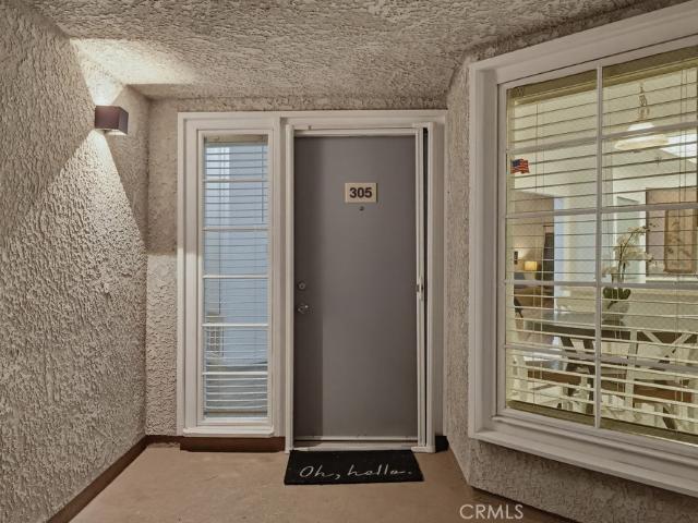 Condo for sale in Canoga Park, California