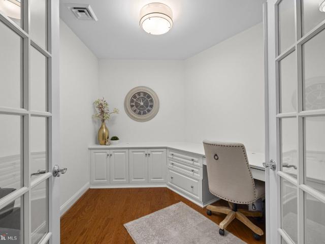 Condo for sale in Virginia