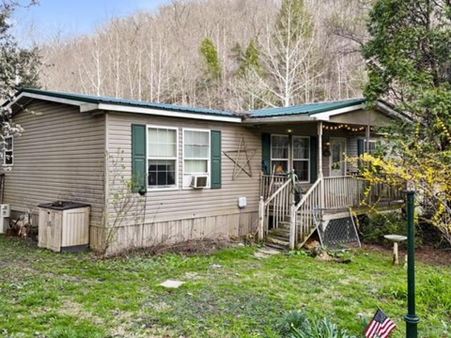 House for sale in Powell, Kentucky