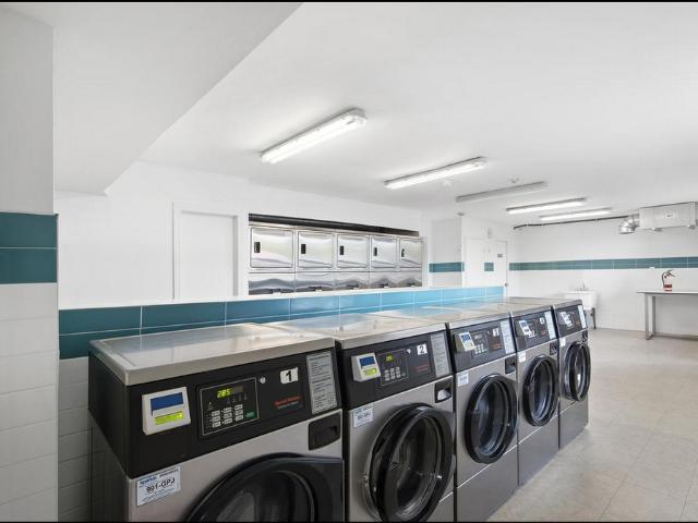 Apartment for rent in York Centre, Toronto