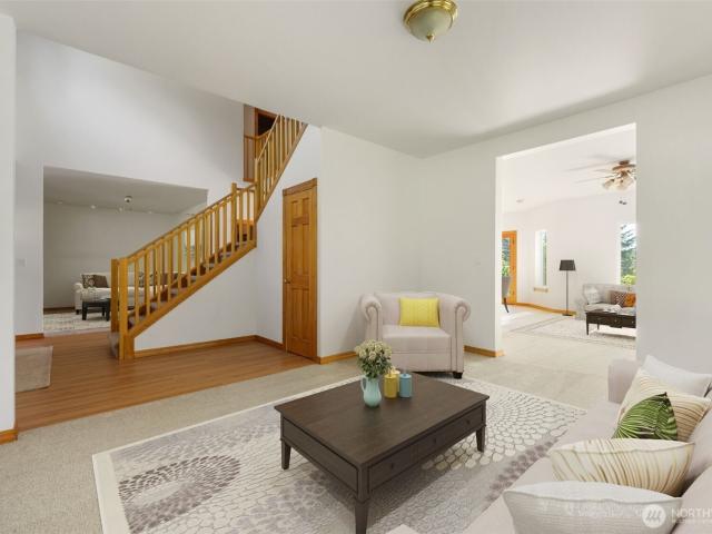 House for sale in Lakebay