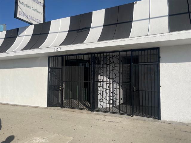 Commercial for sale in Gardena, California