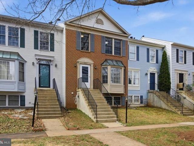 Townhouse for sale in Virginia
