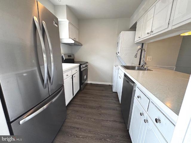 Condo for sale in Centreville