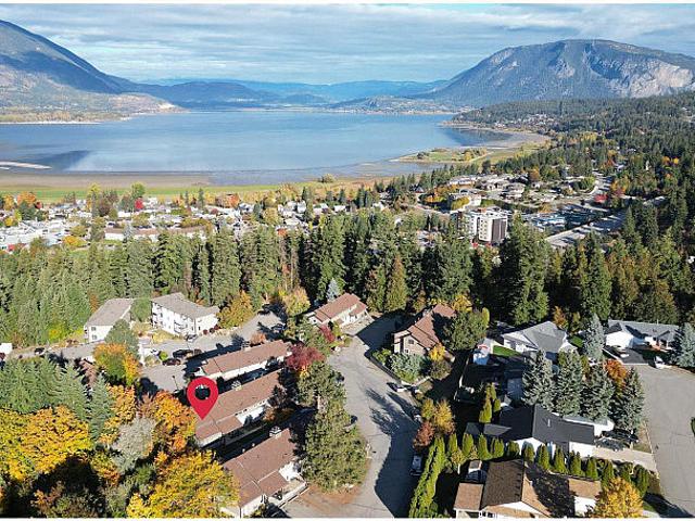 Condo for sale in British Columbia