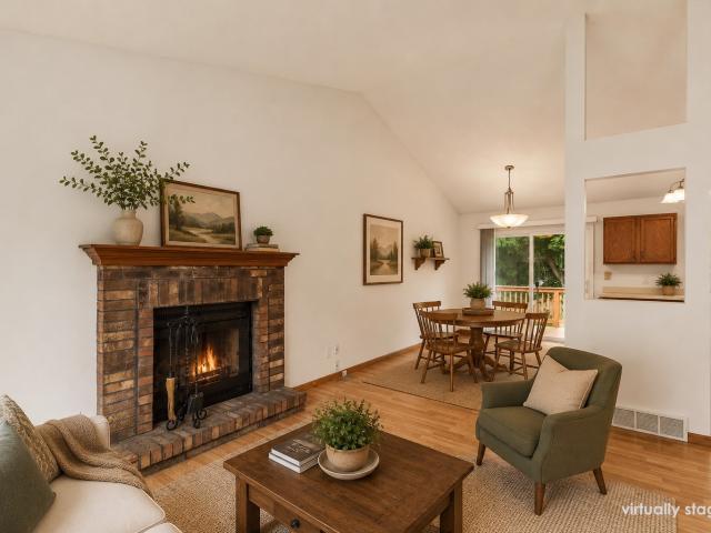 House for sale in Camelot West Apartments, West Des Moines