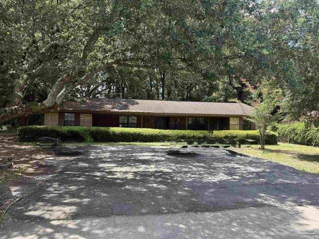 House for sale in Pensacola, Florida