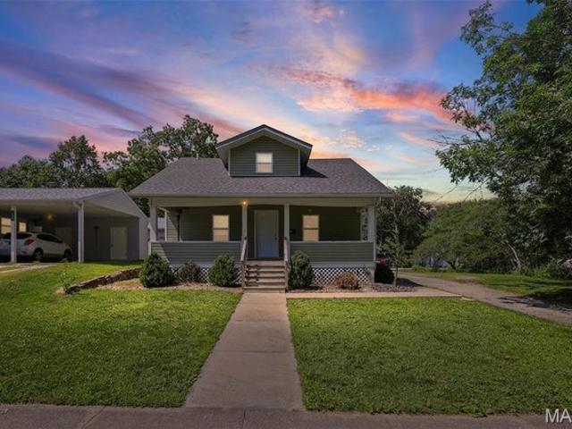 House for sale in Clinton, Illinois