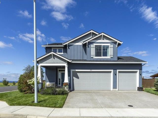 House for sale in Junction City, Lane County
