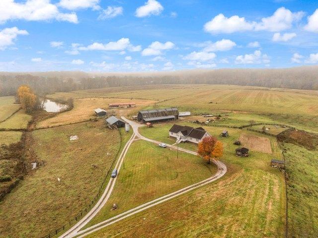 Farm for sale in Williamsburg, Kentucky