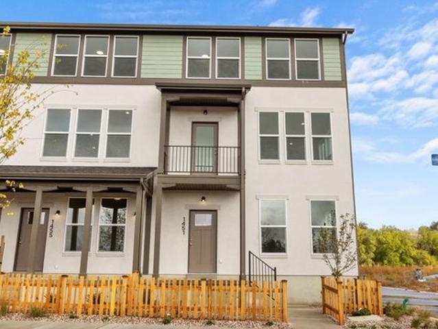 Townhouse for sale in Layton, Utah