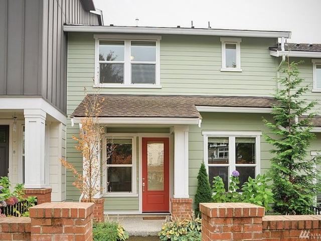 Townhouse for sale in Issaquah, Washington