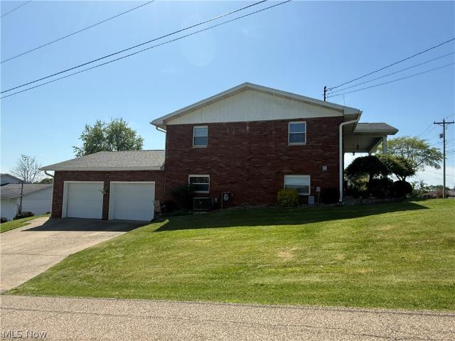 House for sale in Belpre, Ohio