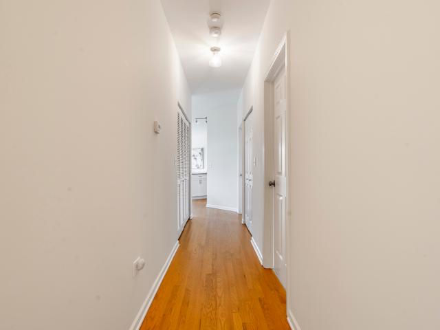 Condo for sale in Chicago Park, Illinois