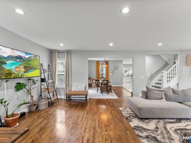 House for sale in Hillside, New Jersey
