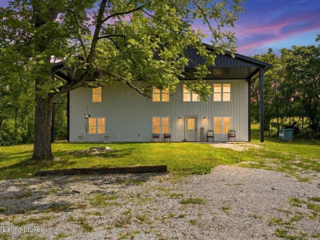 House for sale in La Grange, Kentucky