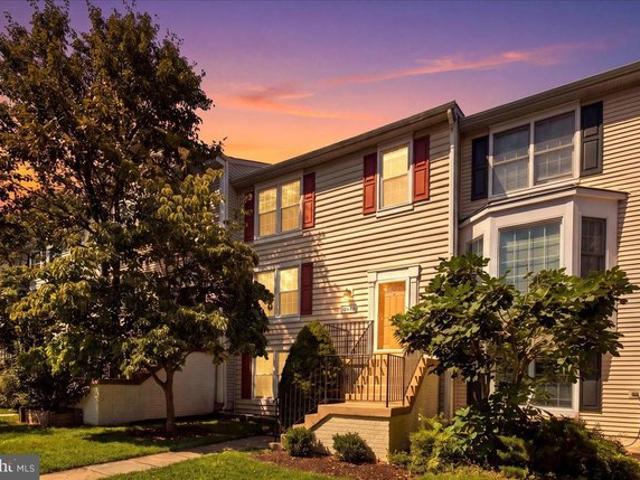 Townhouse for sale in Virginia