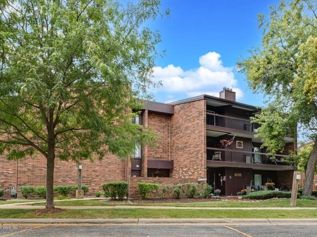 Condo for sale in Oak Forest, Illinois