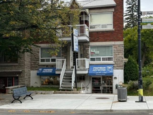 Commercial for rent in Ahuntsic, Montréal