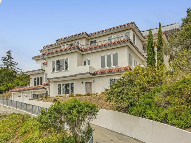 House for sale in El Cerrito, California
