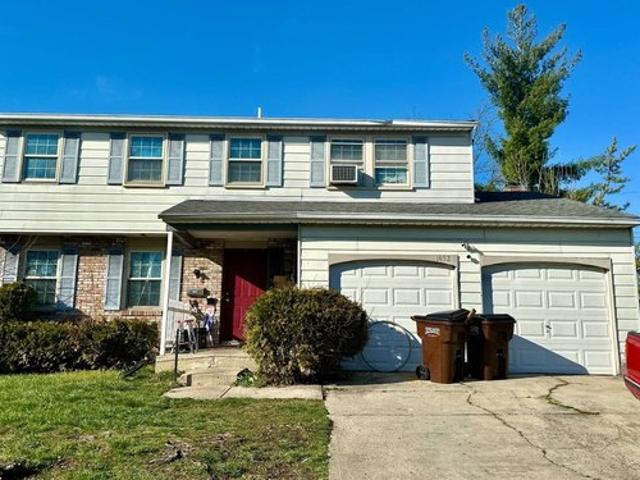 House for sale in Roselawn, Ohio