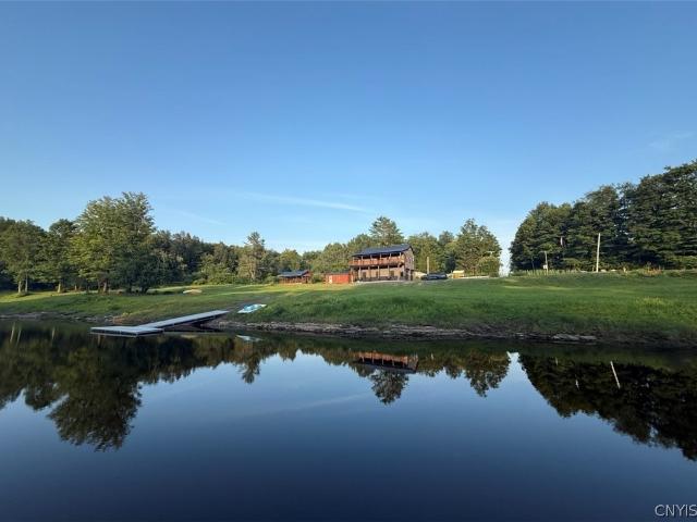 House for sale in Grant, Town of Russia