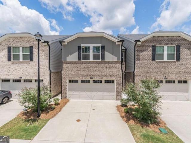 Townhouse for sale in Lawrenceville