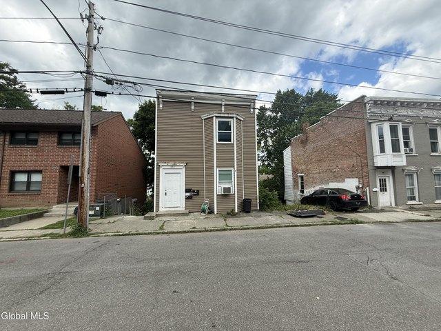 House for sale in Rensselaer, New York