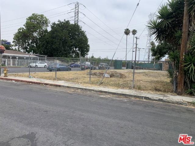 Land for sale in Canoga Park, California