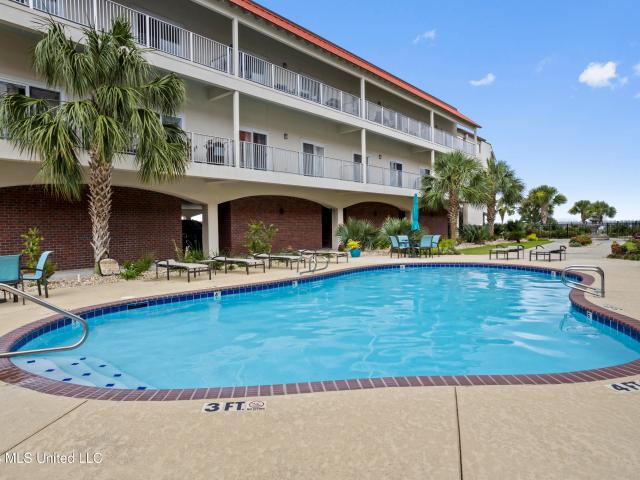 Condo for sale in Pass Christian, Mississippi