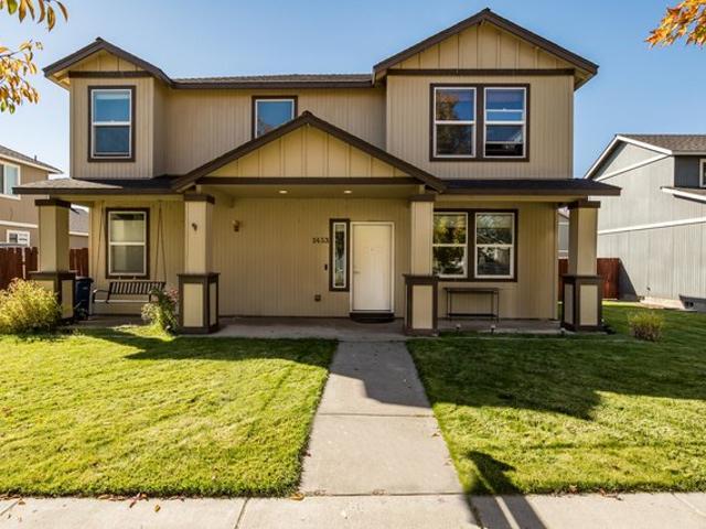 House for sale in Redmond, Deschutes County