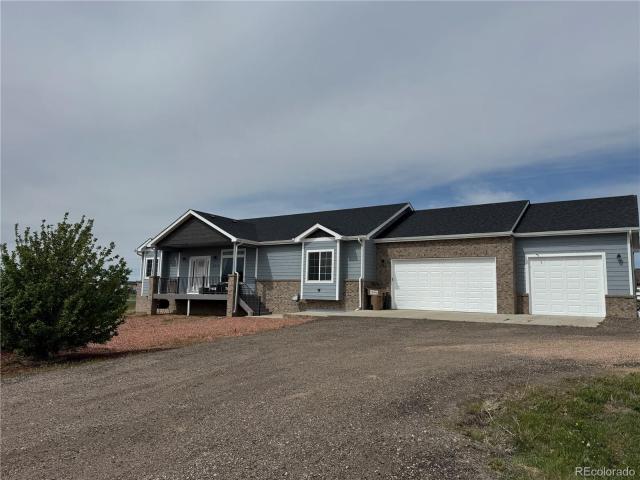 House for sale in Keenesburg, Colorado