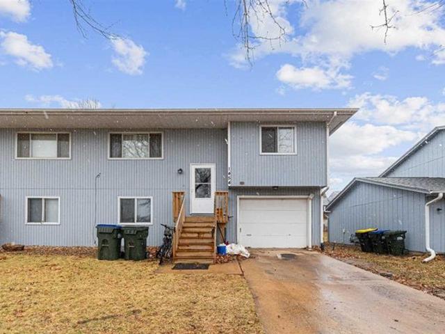 Condo for sale in Iowa City, Iowa