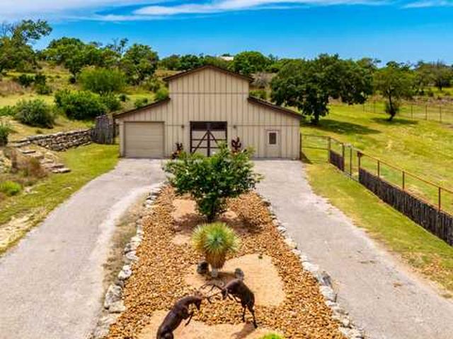 Farm for sale in Kendall, Texas