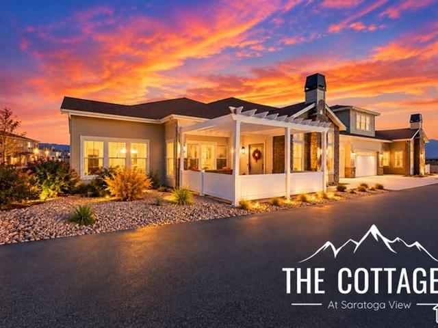 Townhouse for sale in Saratoga Springs, Utah County