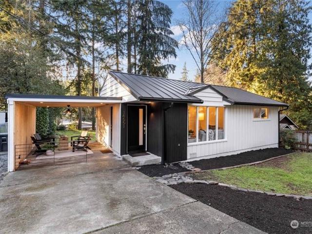 House for sale in Shoreline, Washington