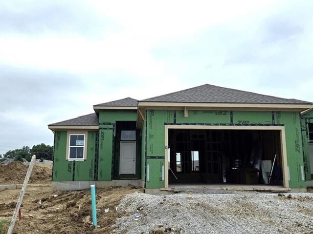 House for sale in Basehor, Leavenworth County