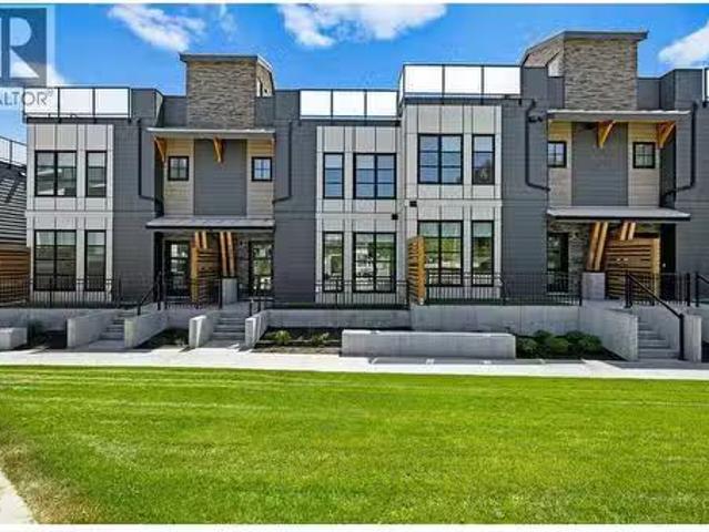 Condo for sale in Winfield, British Columbia